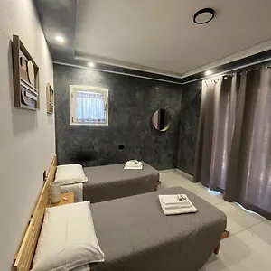 La Pineta Nel Borgo Bed & Breakfast